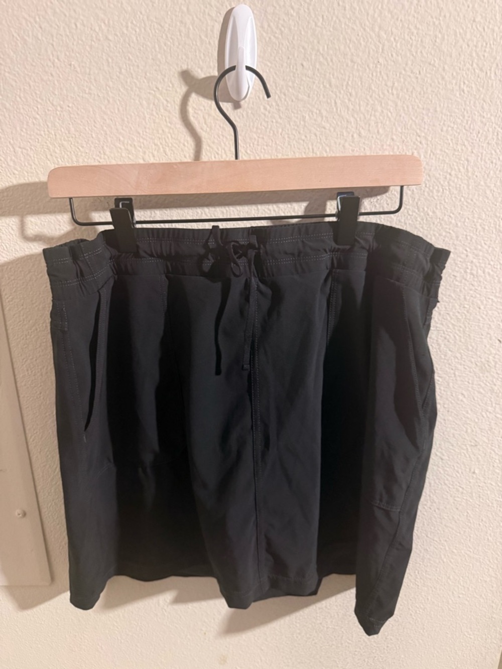 KÜHL Black Athletic Skort Women’s Large Built In Shorts Performance Hiking Golf